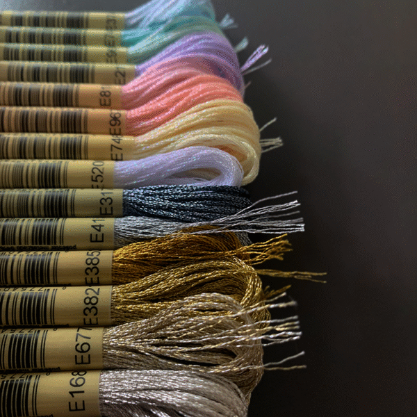 glimmerfarver_sortiment DMC Light Effects Glimmergarn - enkeltfarver