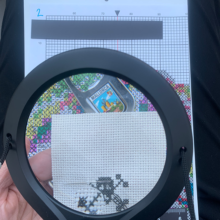 lup_m_lys Broderistens lup med lys