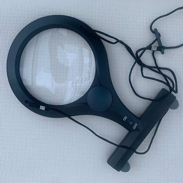 lup med lys Broderistens lup med lys