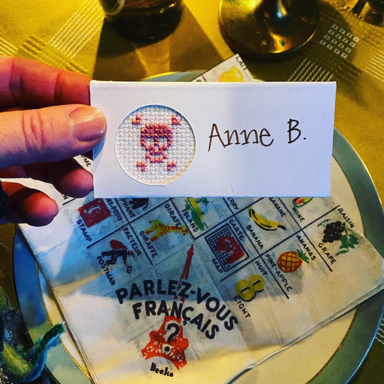 Broderistens minimotiver