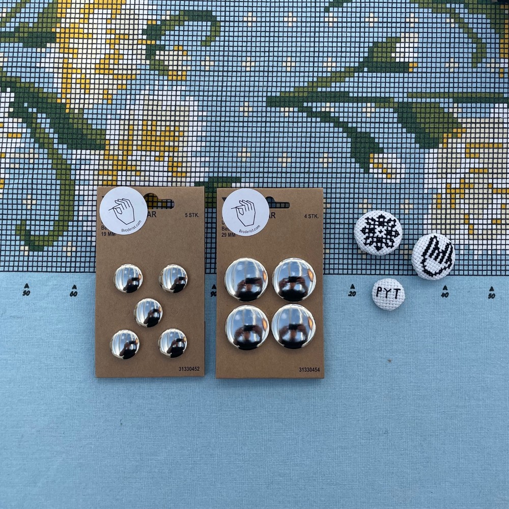 Broderistens knapper