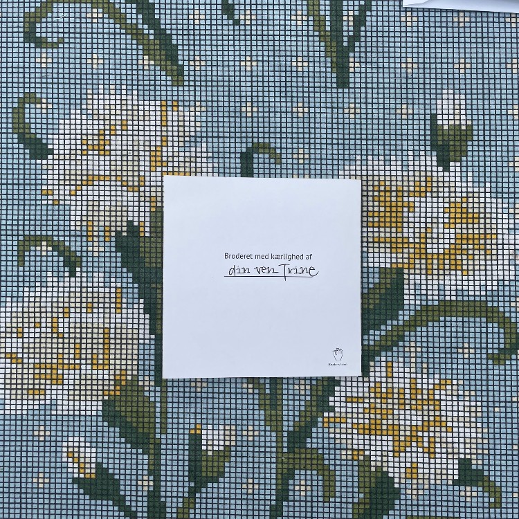 Broderistens broderede kort