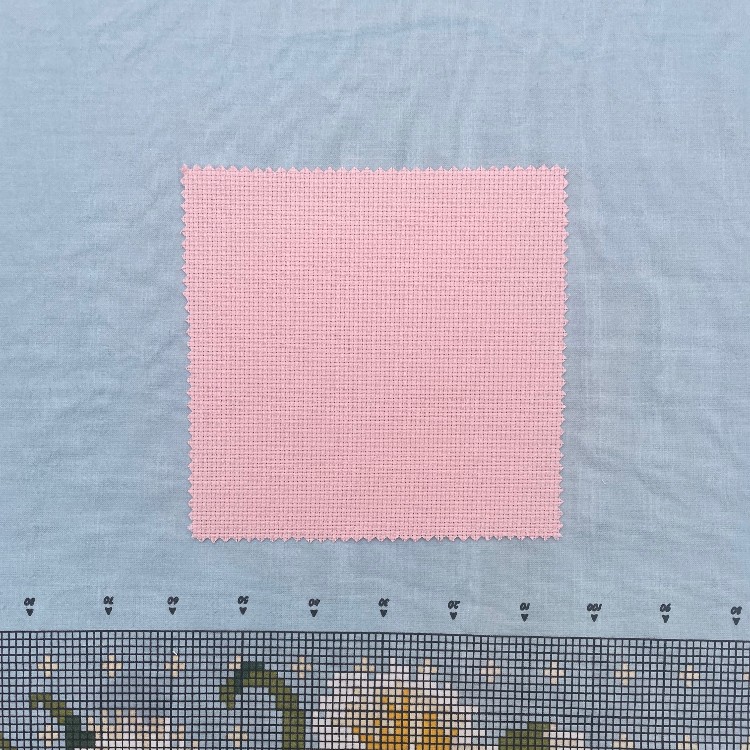 Broderistof | Aida 5,4 | Baby lyserød