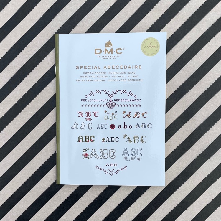 DMC mønsterhæfte - Alfabeter