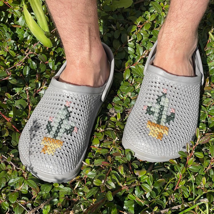 Broderist_sko_grå_kaktus_sejr_3 Broderistens broderede sko