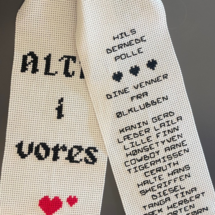 Sorg & Sytøj - Broderistens begravelsesbånd