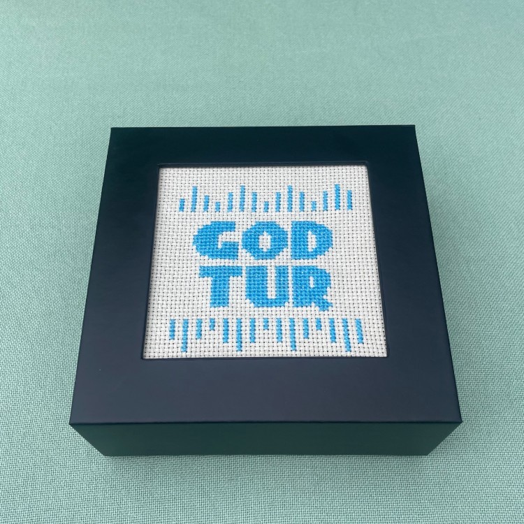 Broderist_Box_God_tur2 Mønstre til download - BOXE