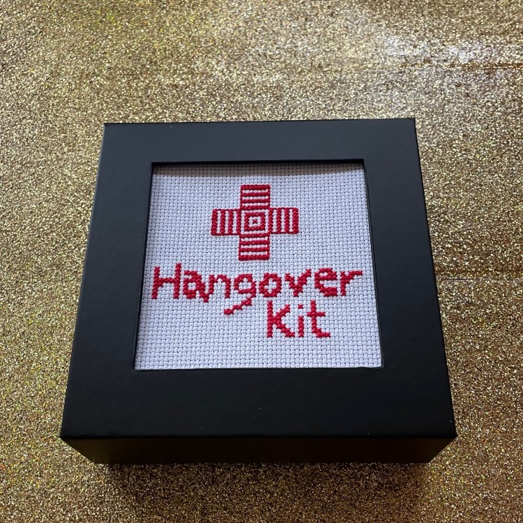 Broderist_hangover_kit3 Mønstre til download - BOXE