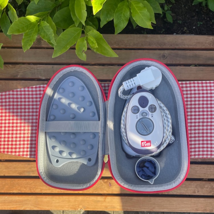 Broderistens taske til mini dampstrygejernet