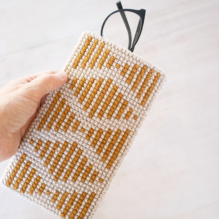 Broderistens brilleetui "Harley"