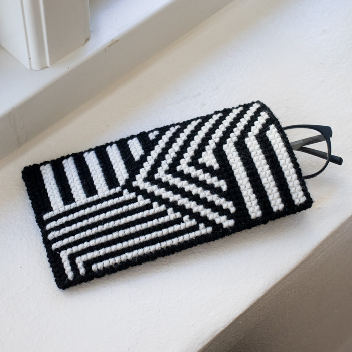 Zig-Zag-brilleetui-Krea-Deluxe-WEB-3 Broderistens brilleetui "ZigZag"