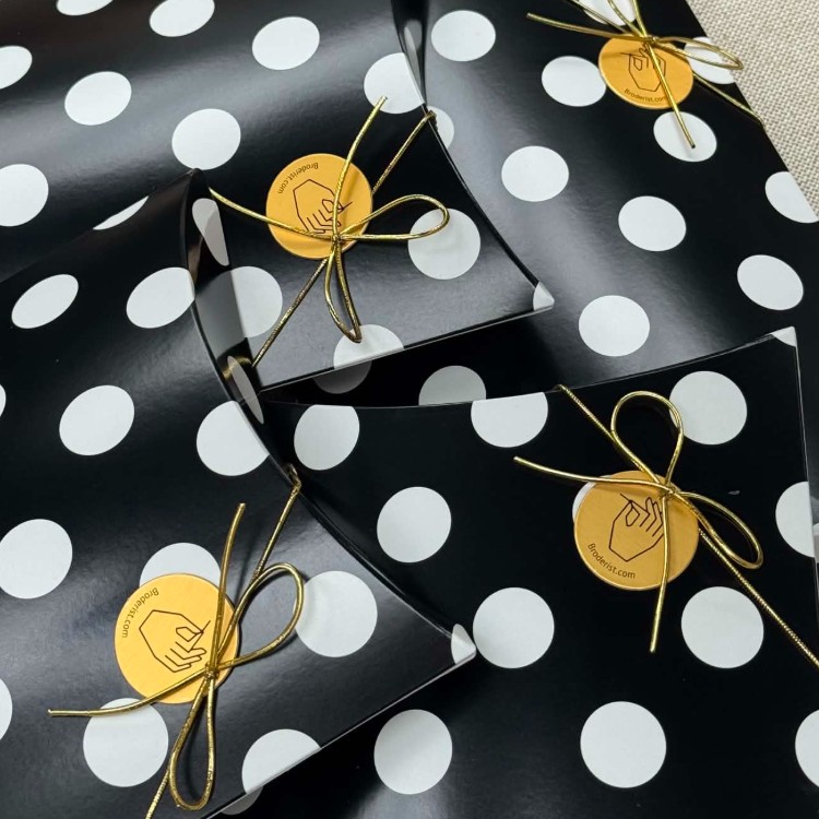 Broderist_adventskalender26_web3 Broderistens Adventskalender 2026
